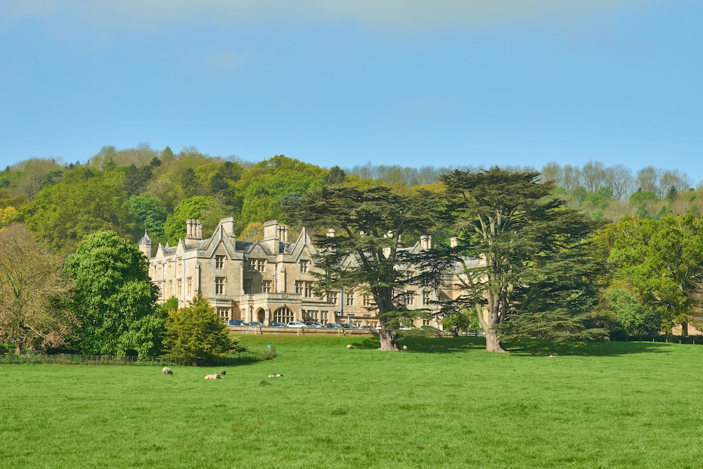Dumbleton Hall Hotel 1/73