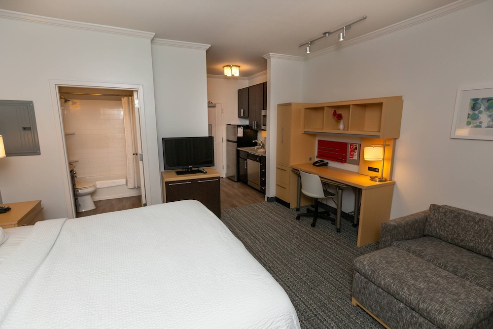 TOWNEPLACE SUITES BOWLING GREEN 13/44