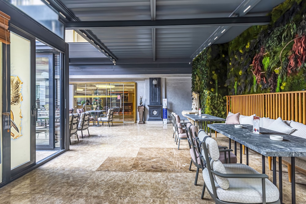 Eurostars Hotel Old City 57/71