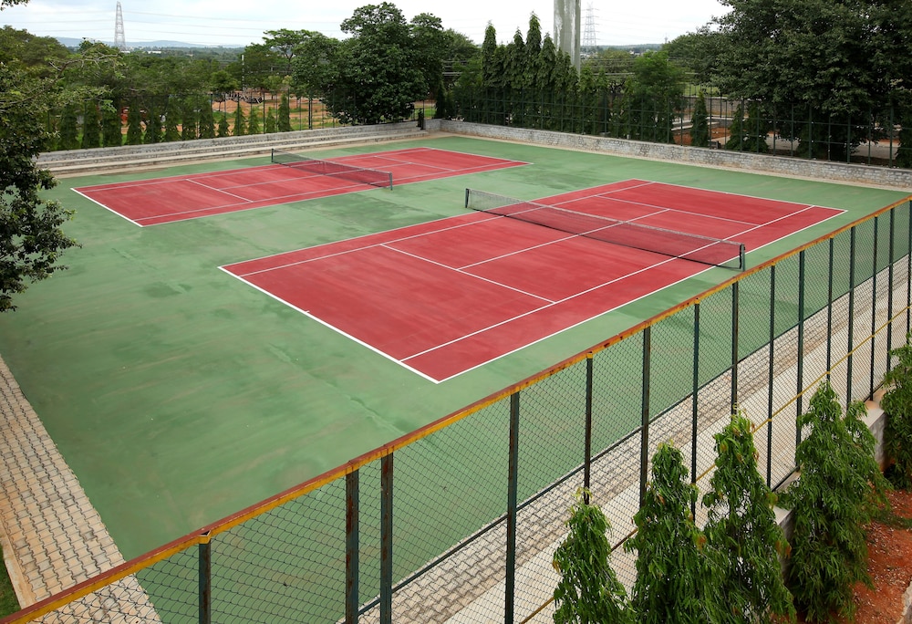 Eagleton - The Golf Resort 30/55
