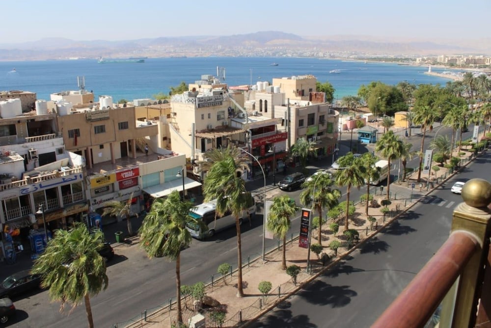 Ahla Tlah SeaView Hotel 5/48