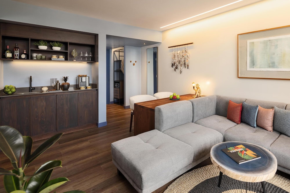 Hyatt Centric San Jose Escazu 33/56