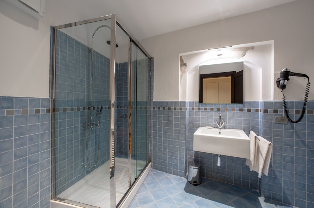 Hotel Annunziata 76/77