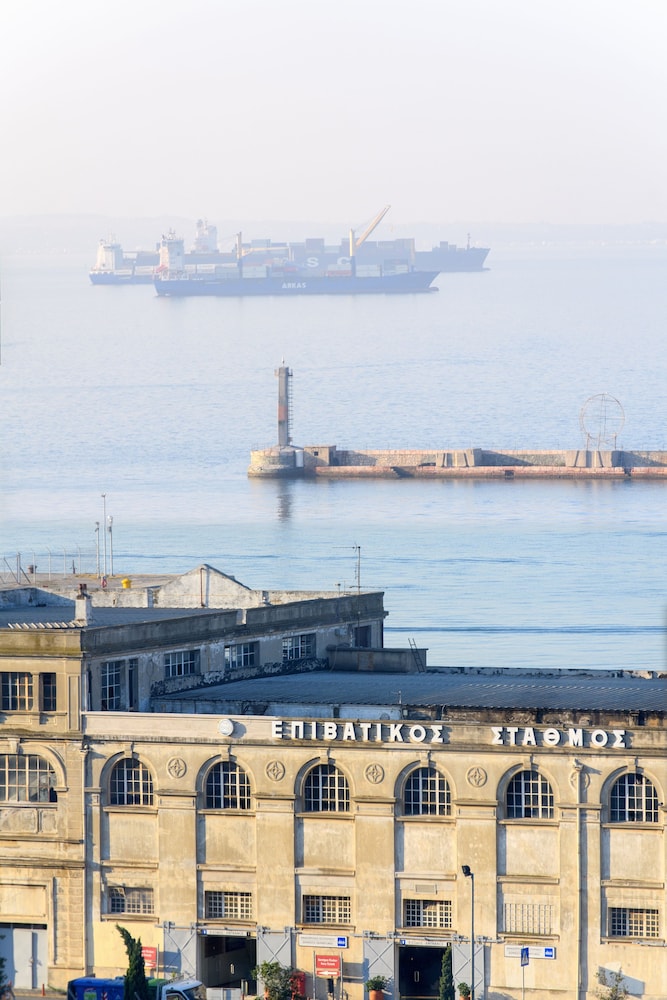 Mediterranean Palace Hotel 25/43
