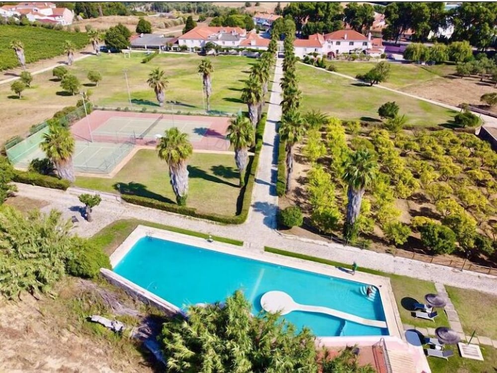 Turim Club d Azeitao Hotel 50/53