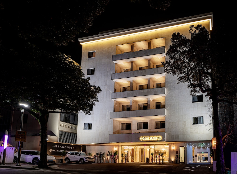 Hotel the Grang Seogwipo 2/55