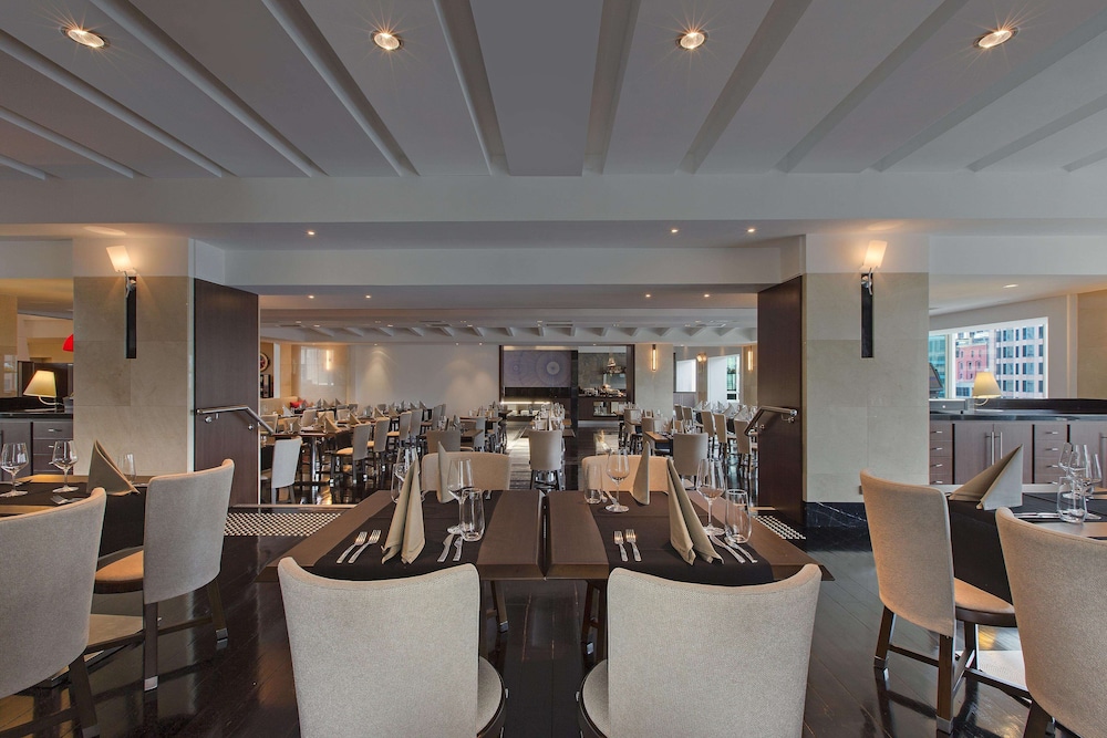Swissotel Sydney 55/73