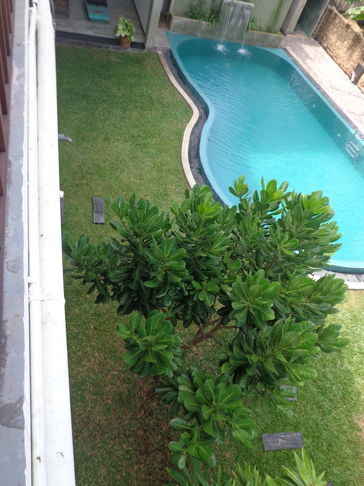 Hotel Star White Negombo 30/50