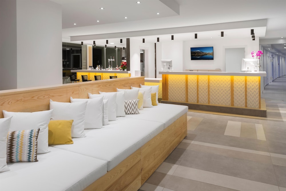 Atlantic Mirage Suites and Spa - Adults Only 13/50