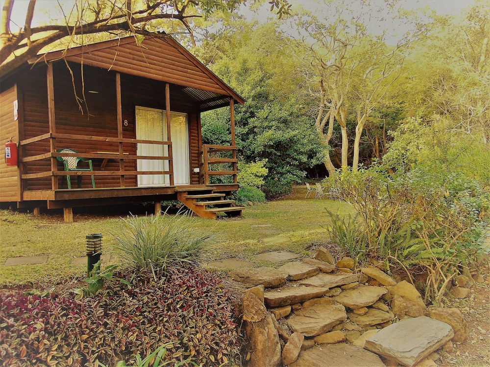 Fountain Baths Guest Cottages 35/42