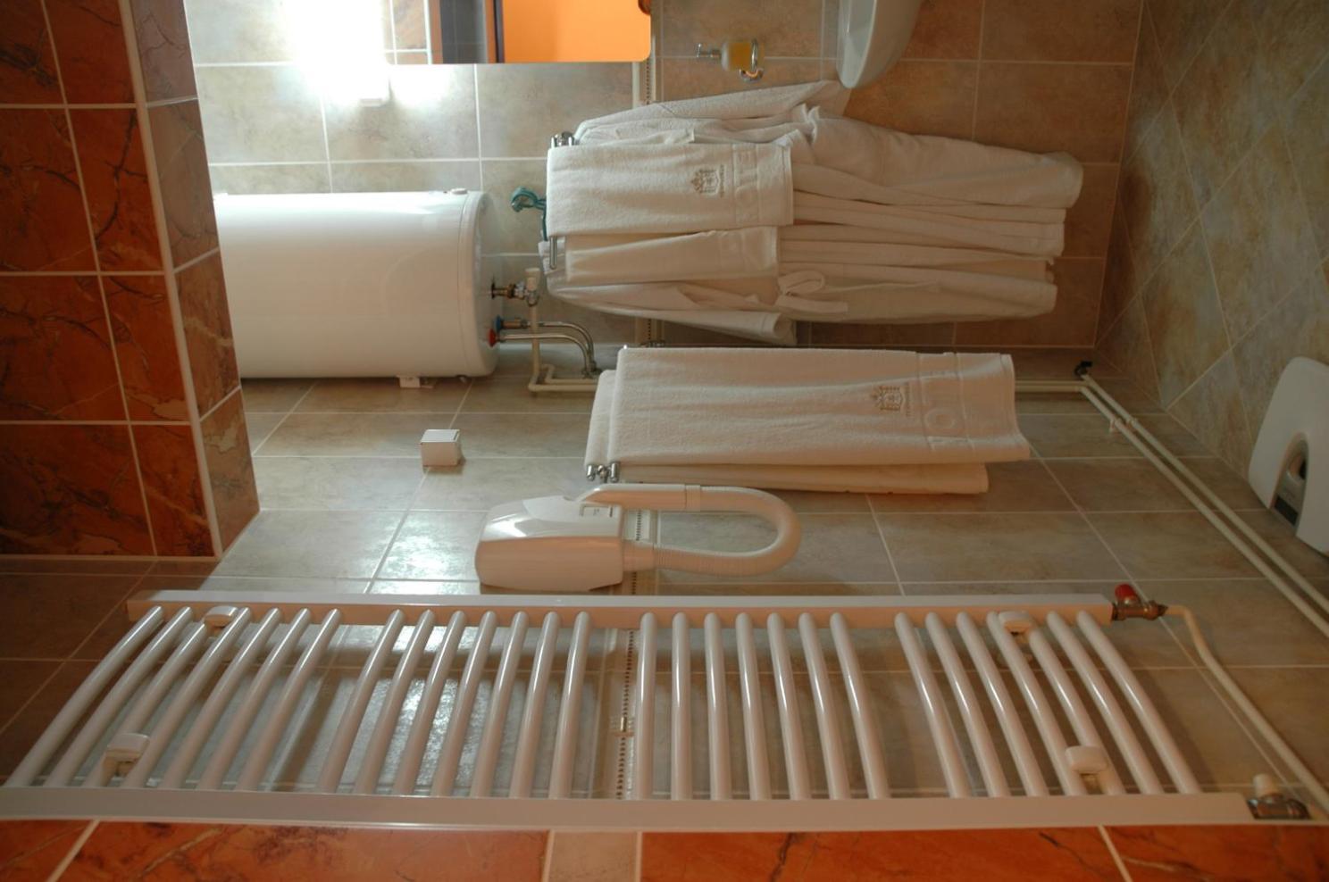 Tehnograd Hotel 32/55