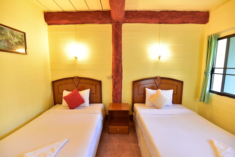 Koh Ngai Resort Ko Ngai 5/50