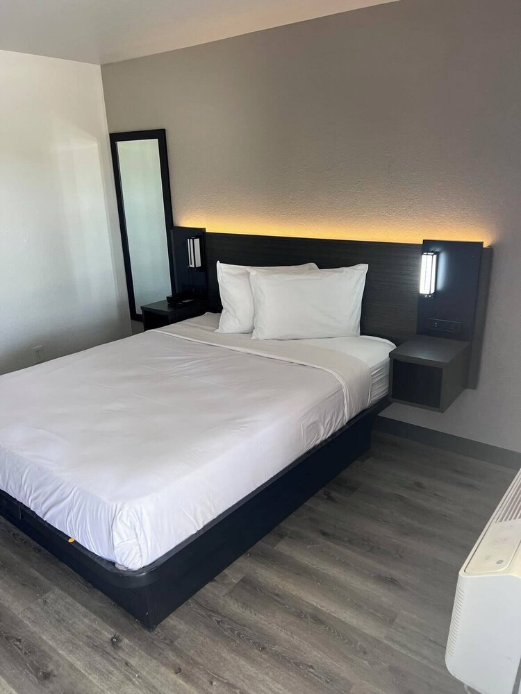 Motel6 Orlando, FL - Winter Park 23/53