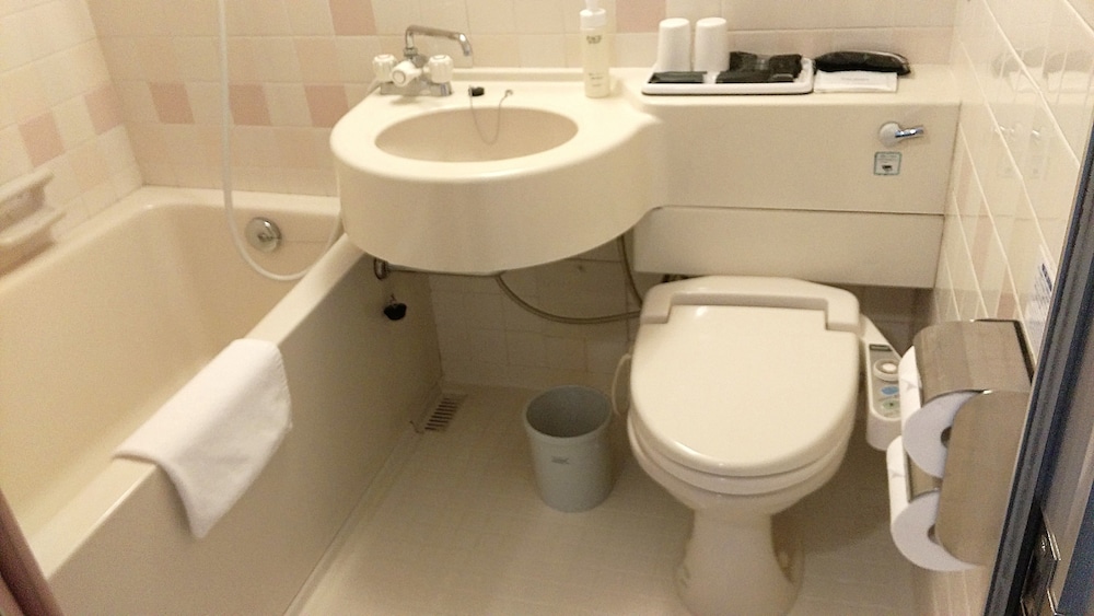 Hotel Hakodate Royal 50/50