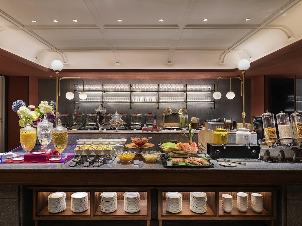 Mercure Beijing Zhongguancun 40/47