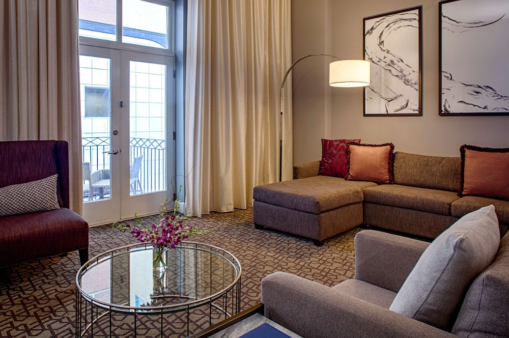 Hyatt Centric French Quarter New Orleans 50/77