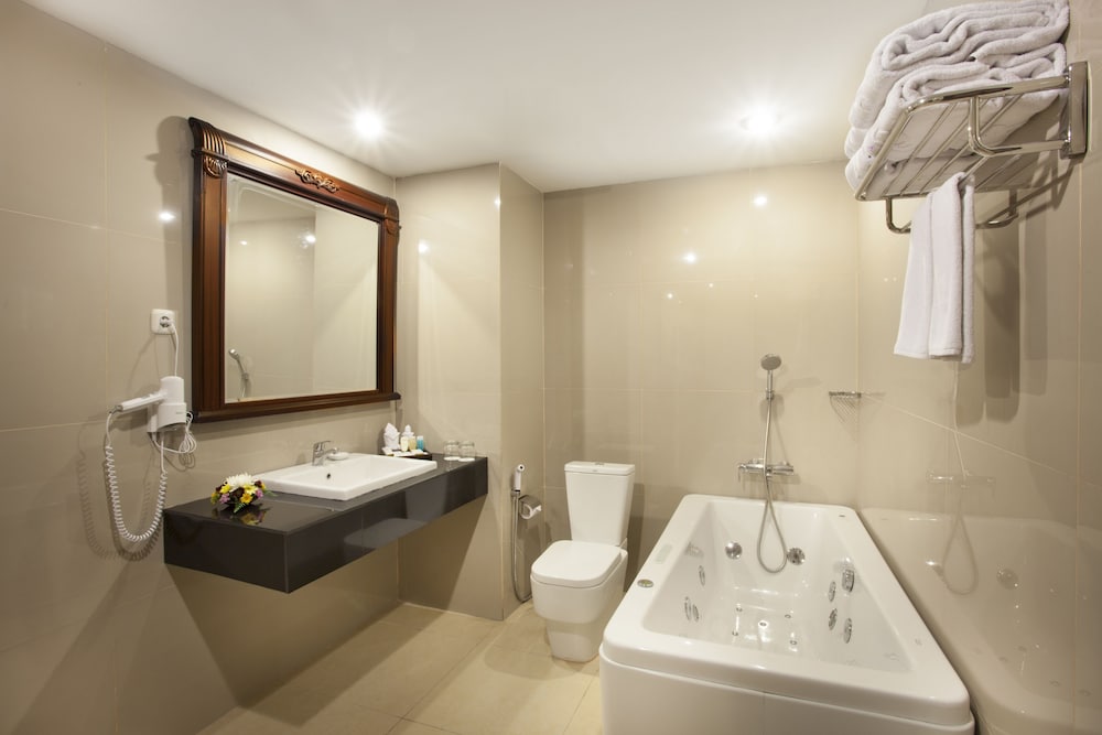 The Rich Jogja Hotel 48/81