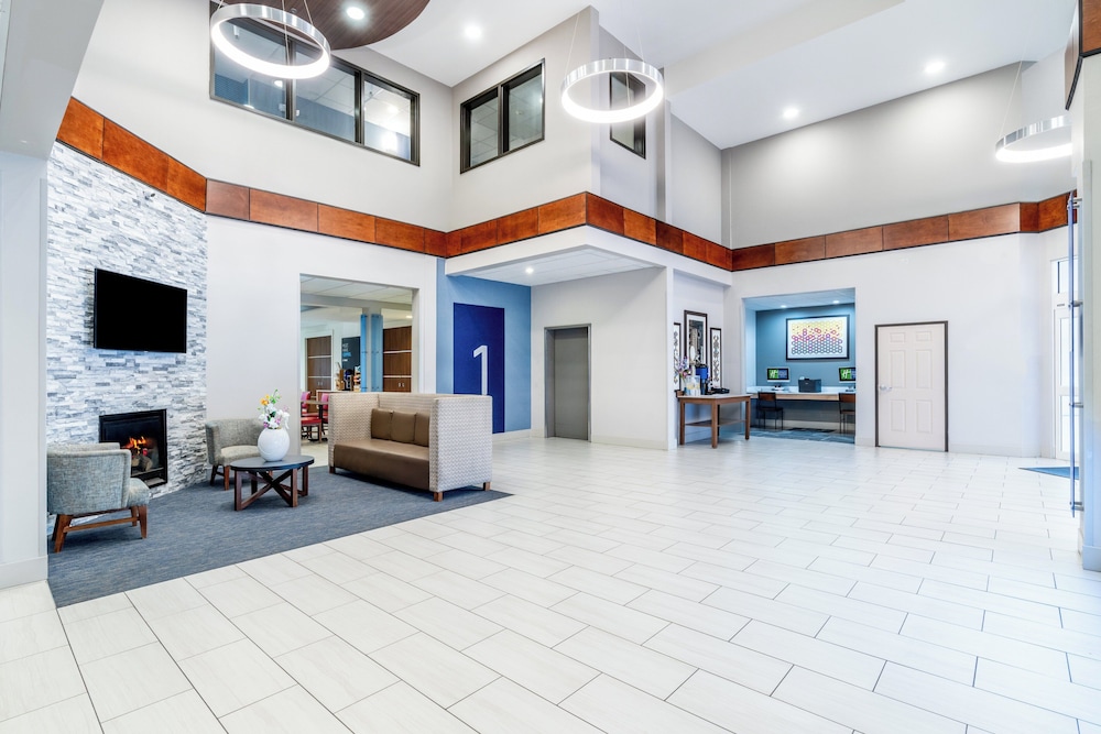 Holiday Inn Express Hotel And Suites Denver North Thornton 49/69