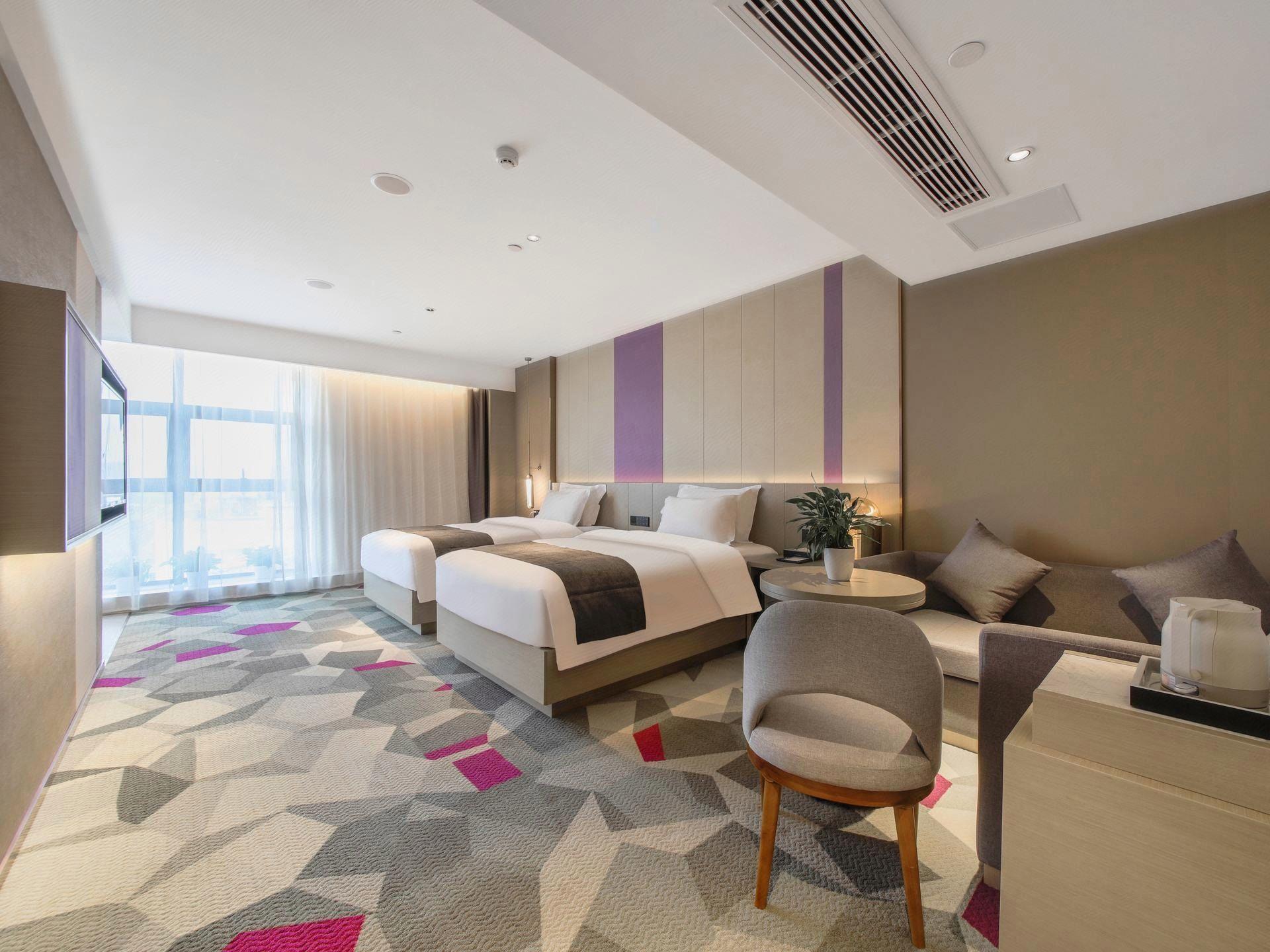 Lavande Hotel (Second Guanggu Road, Wuhan) 10/27