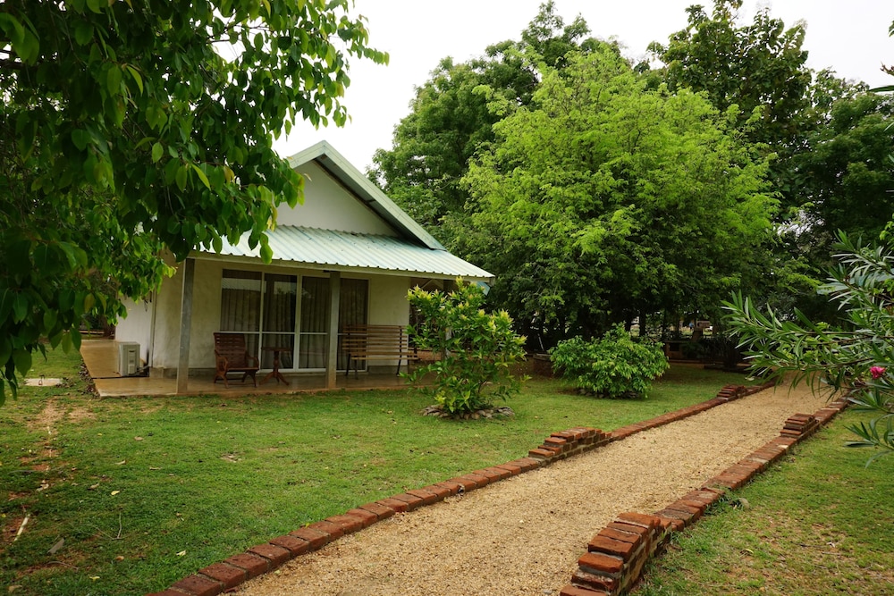 Rangiri Dambulla Resort 28/35