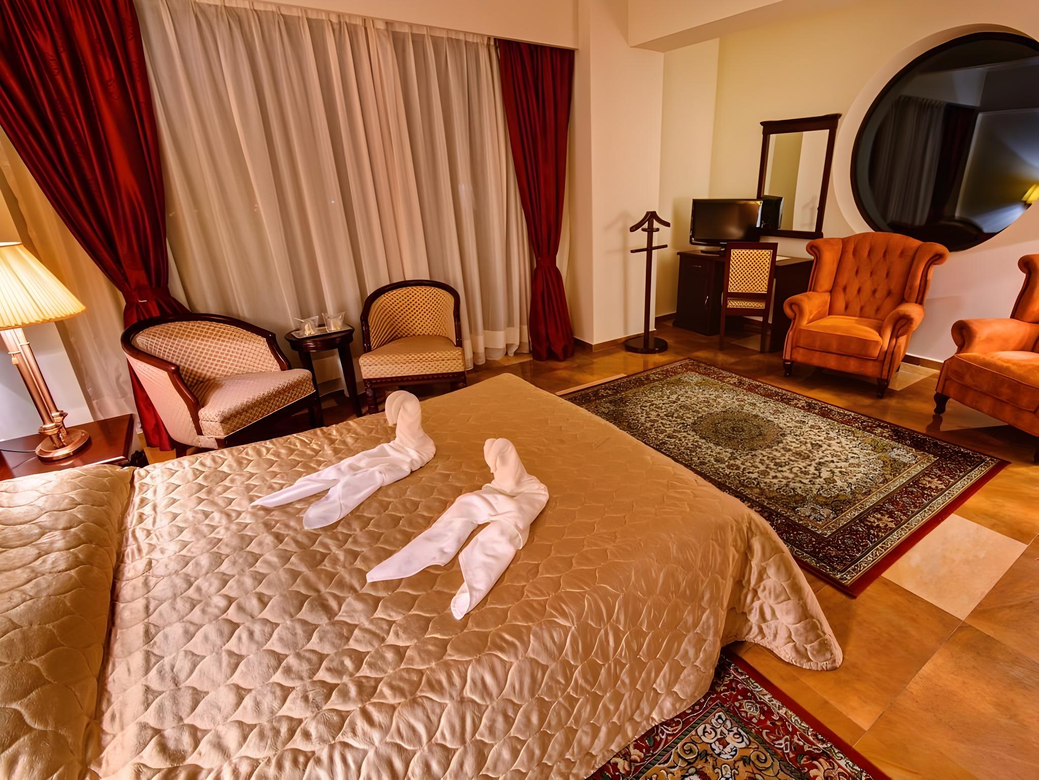 جناح تنفيذي بسرير كوين مع أريكة، Hotel Del Mar 2/2