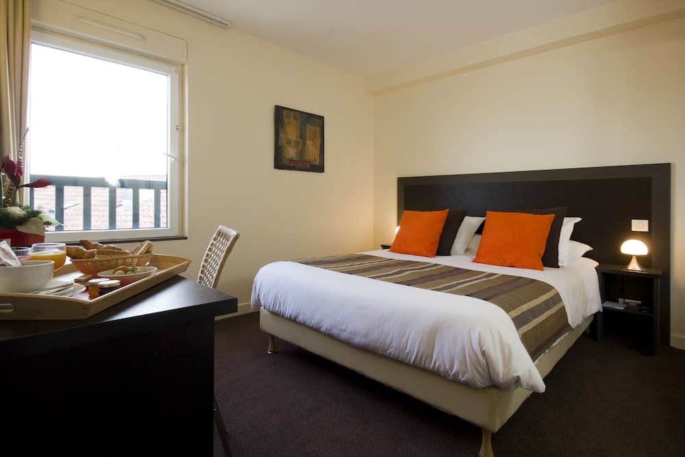 Hotel Le Relais Saint Jacques 20/55