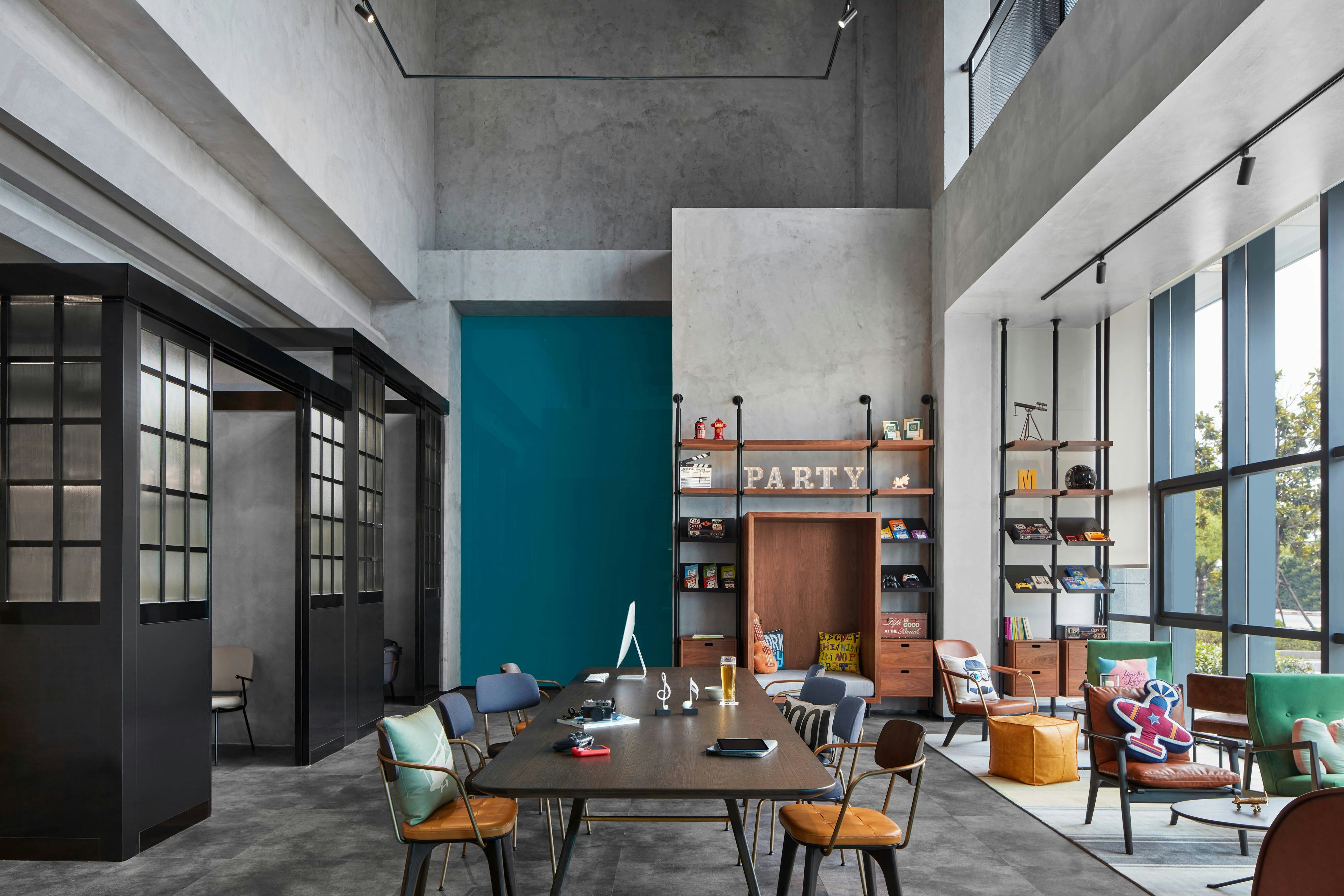 Moxy Shanghai Hongqiao NECC 7/12