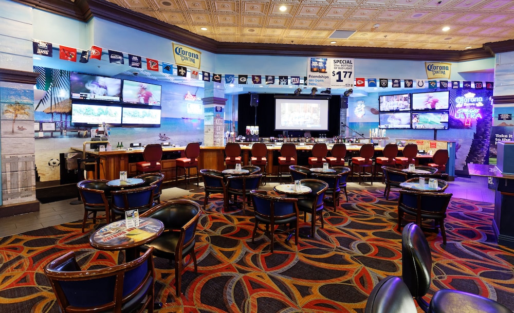 Silver Sevens Hotel and Casino, a Wyndham Garden 35/50