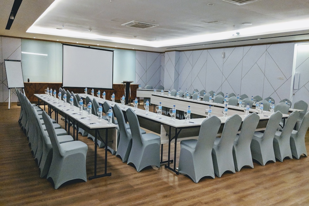 Pentacity Hotel Balikpapan 50/66