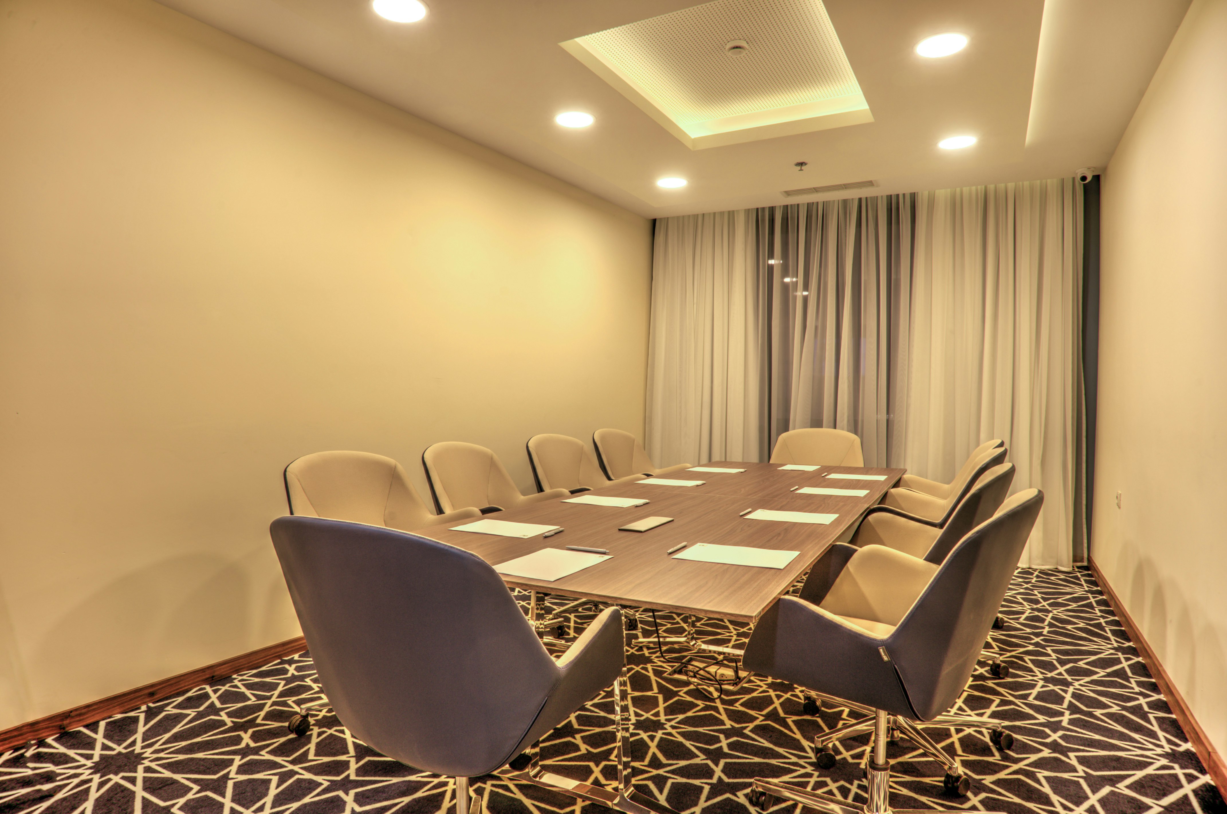 Holiday Inn Plovdiv 64/76