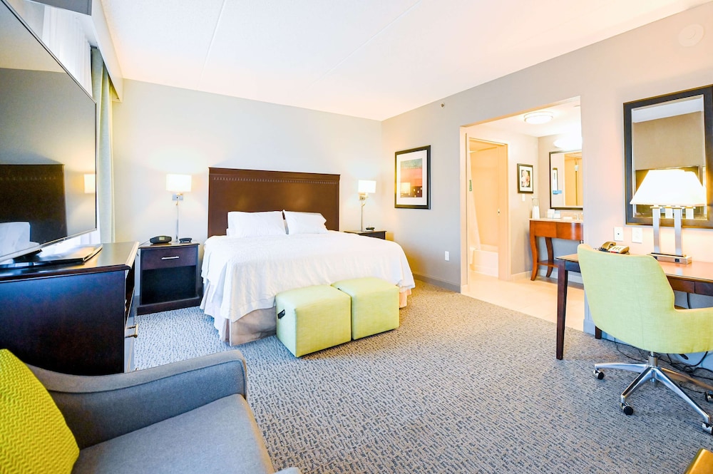 Hampton Inn Suites Smithfield 7/31