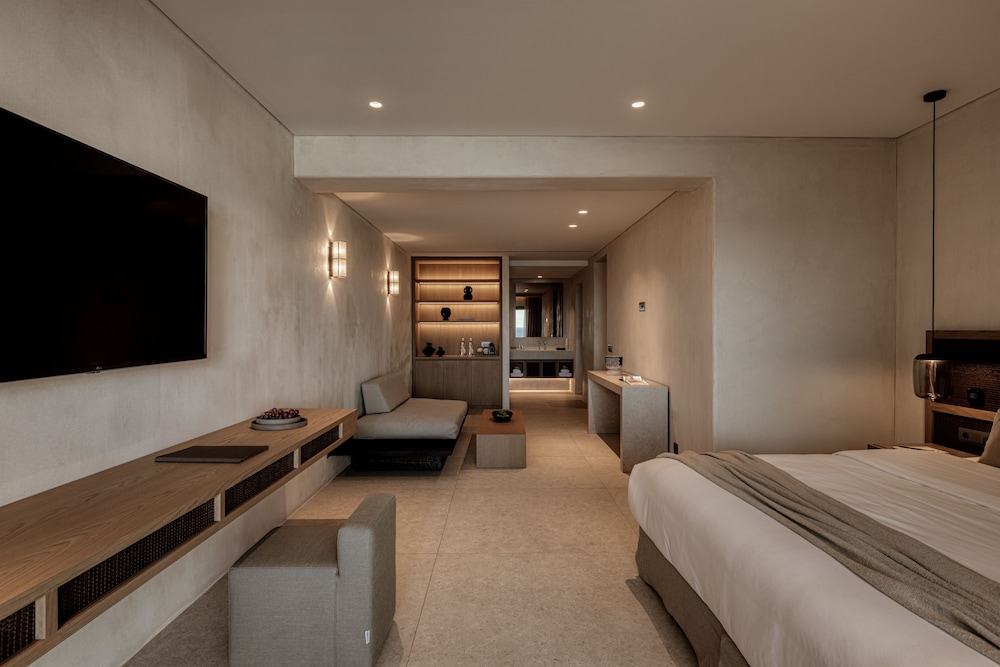 Enigma Mykonos Hideaway Suites 9/50
