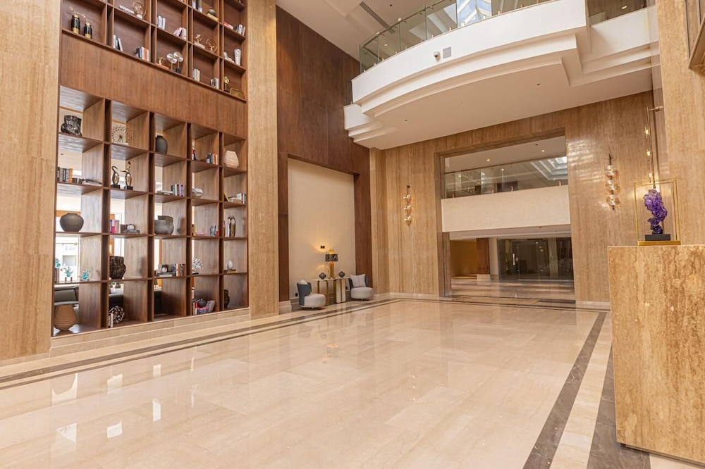 SRNTY Sahl Hasheesh 40/68