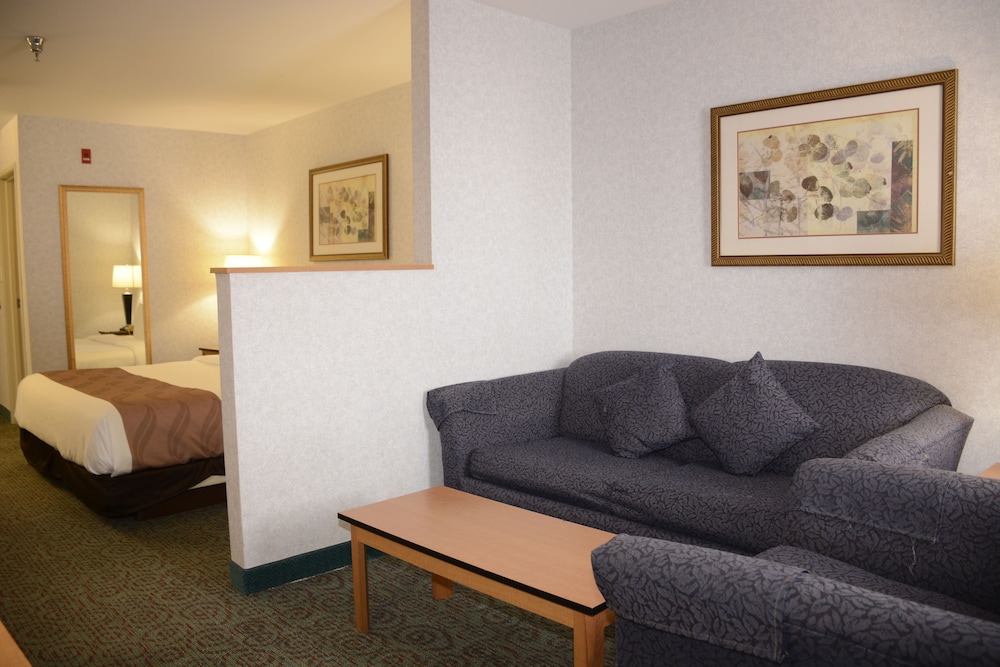 Quality Inn & Suites Denver International Airport 30/42