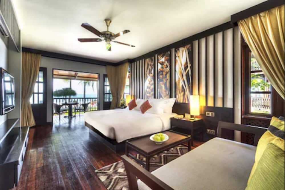 Pelangi Beach Resort and Spa 54/74
