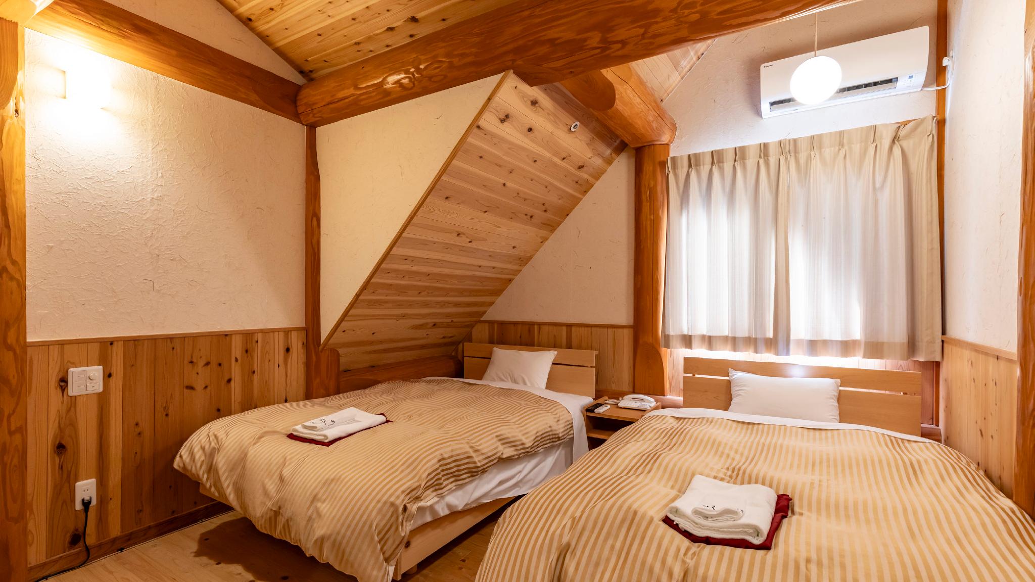 Comfort, Twin Beds, Unit Bath
