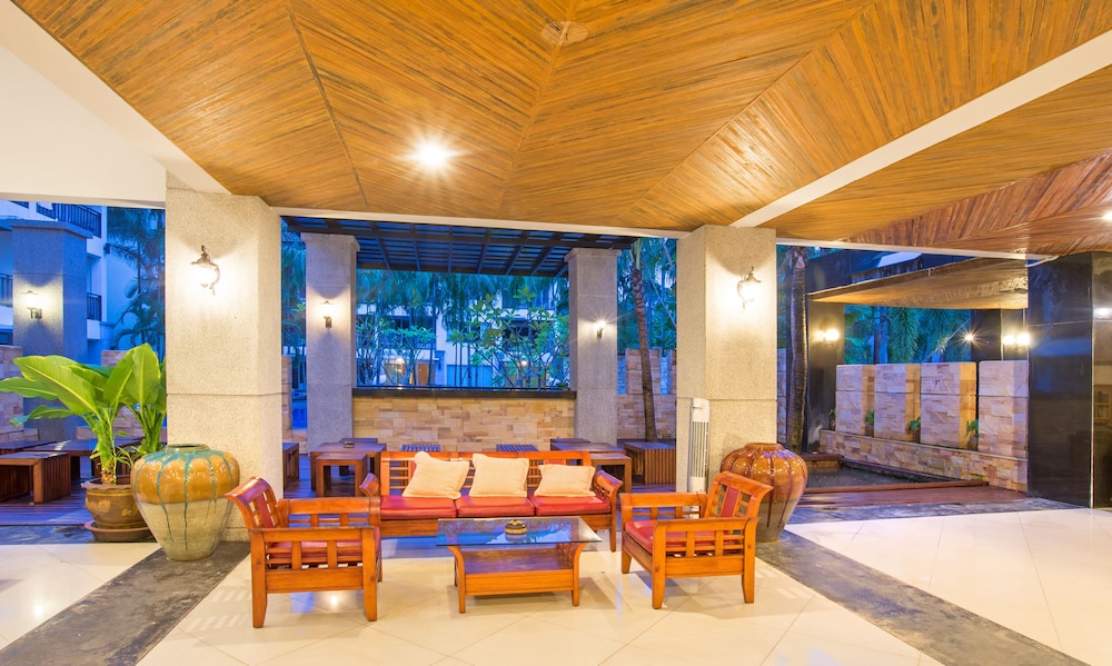 Lanta Sand Resort And Spa 45/71