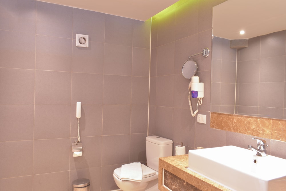 Jasmine Palace Resort and Spa 23/72