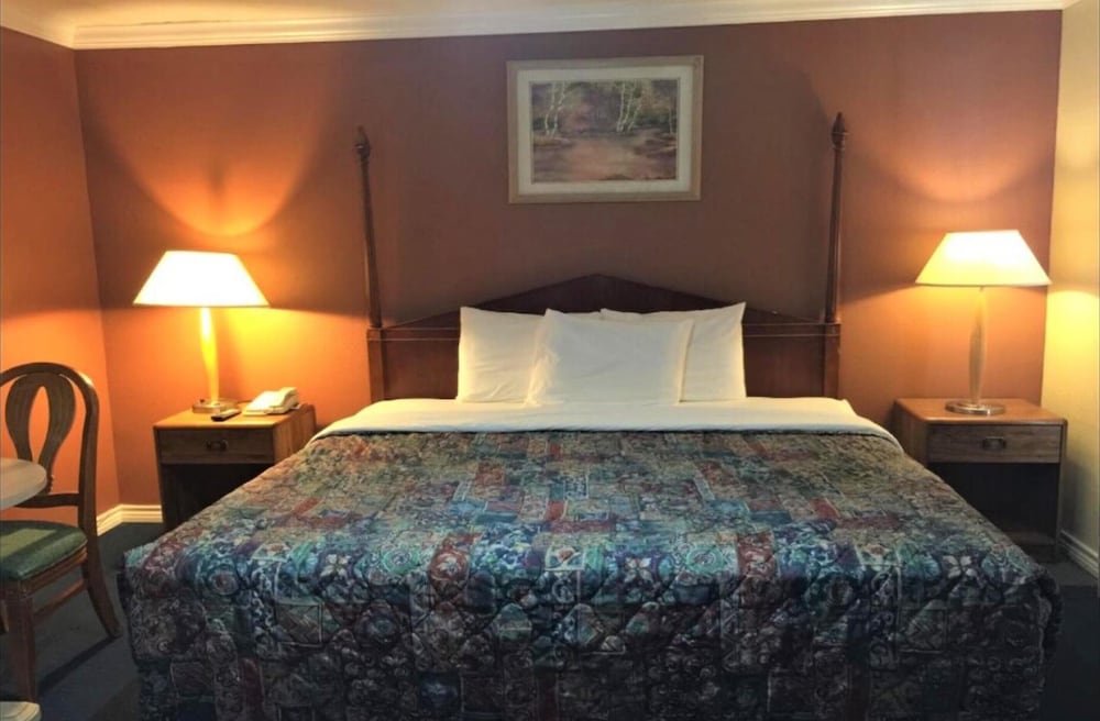 OYO Hotel Beeville US 181 35/64