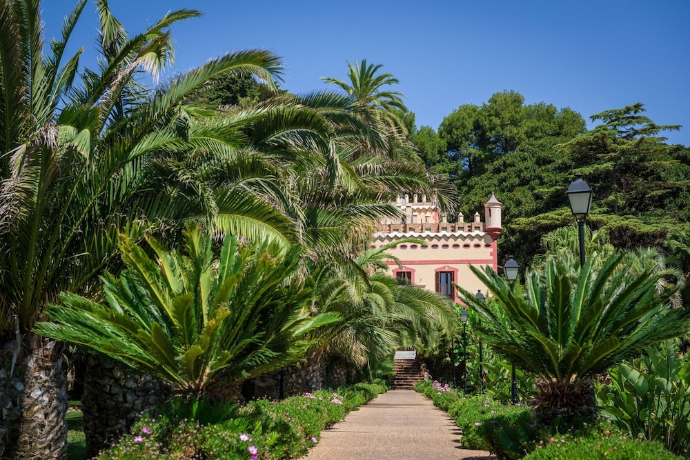Villa Retiro Resort 43/48