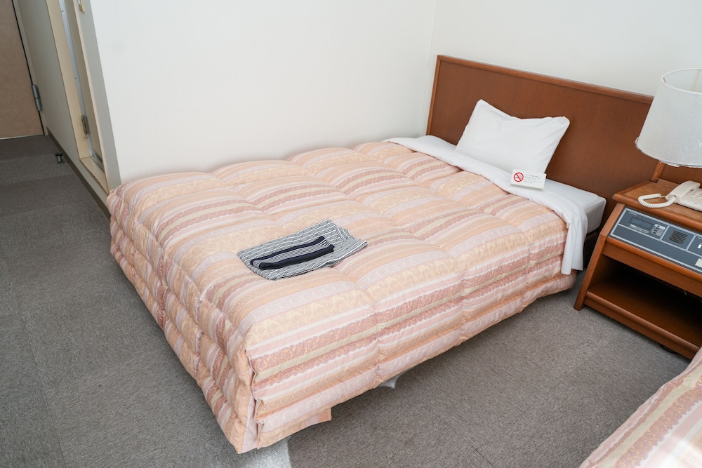 Tendo Central Hotel 23/57