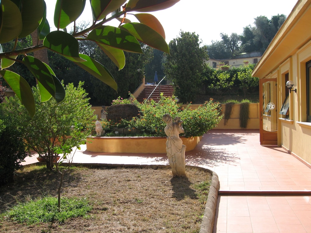 Hotel Villa Igea 53/62