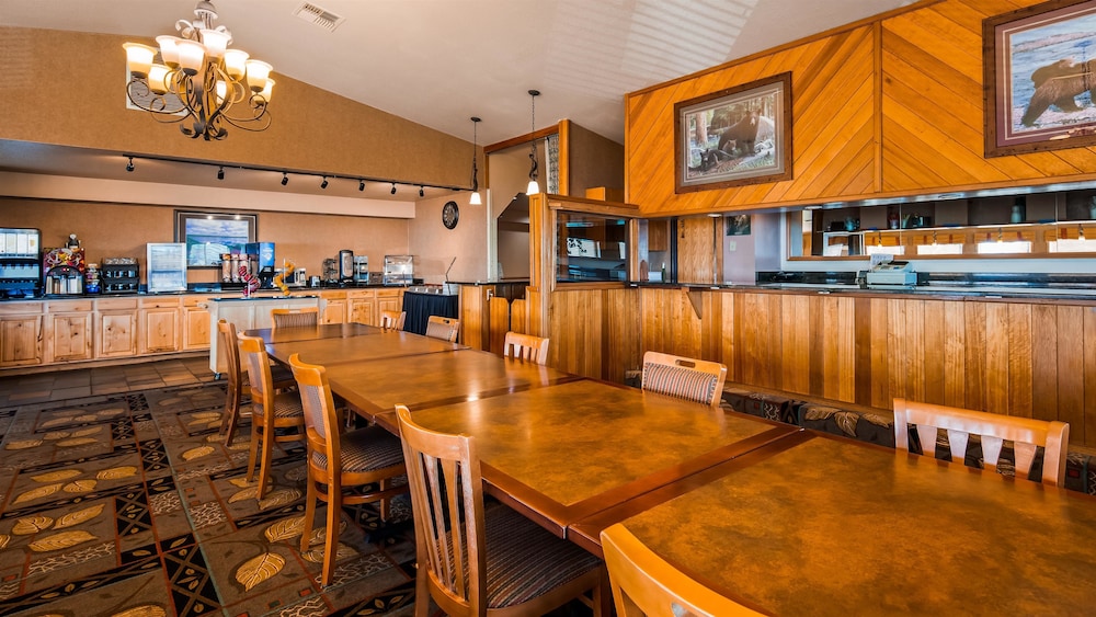 Best Western Bidarka Inn 34/43