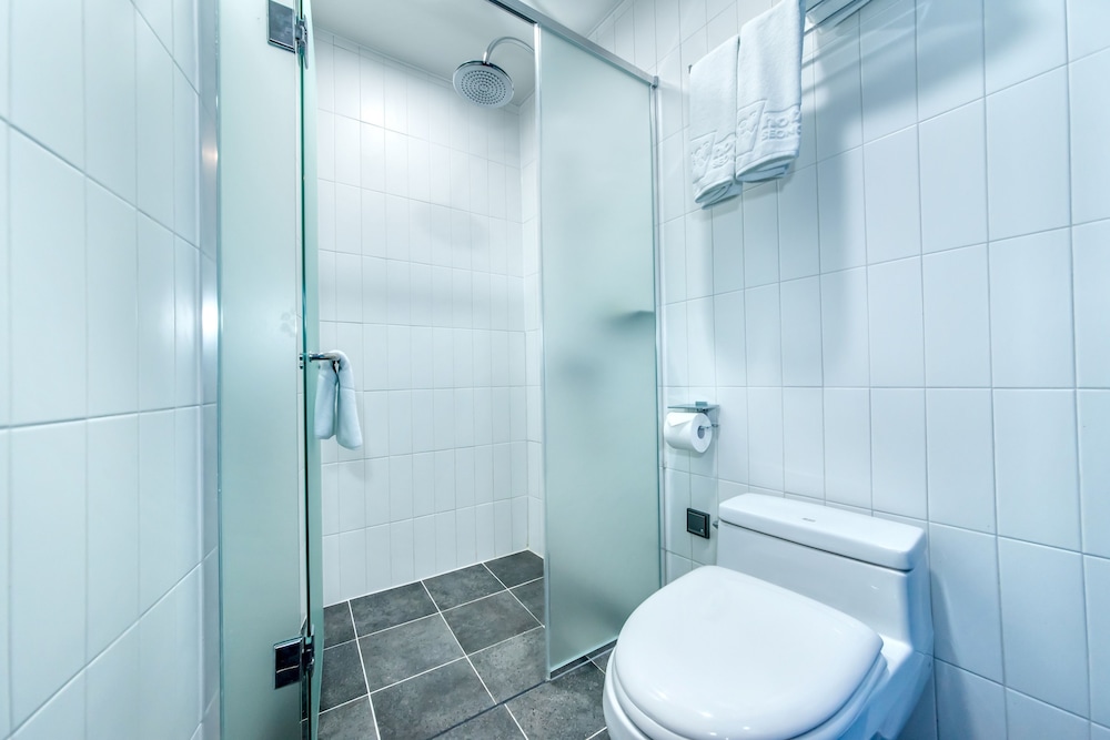 CO-OP CITY HOTEL SEONGSAN 63/71