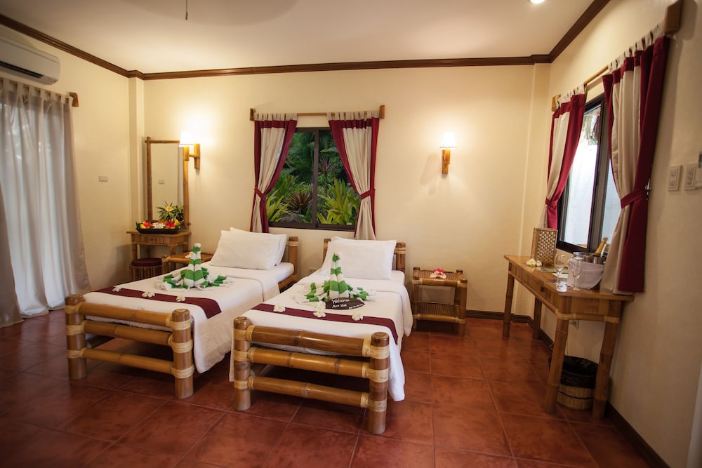 Pura Vida Beach And Dive Resort 29/61