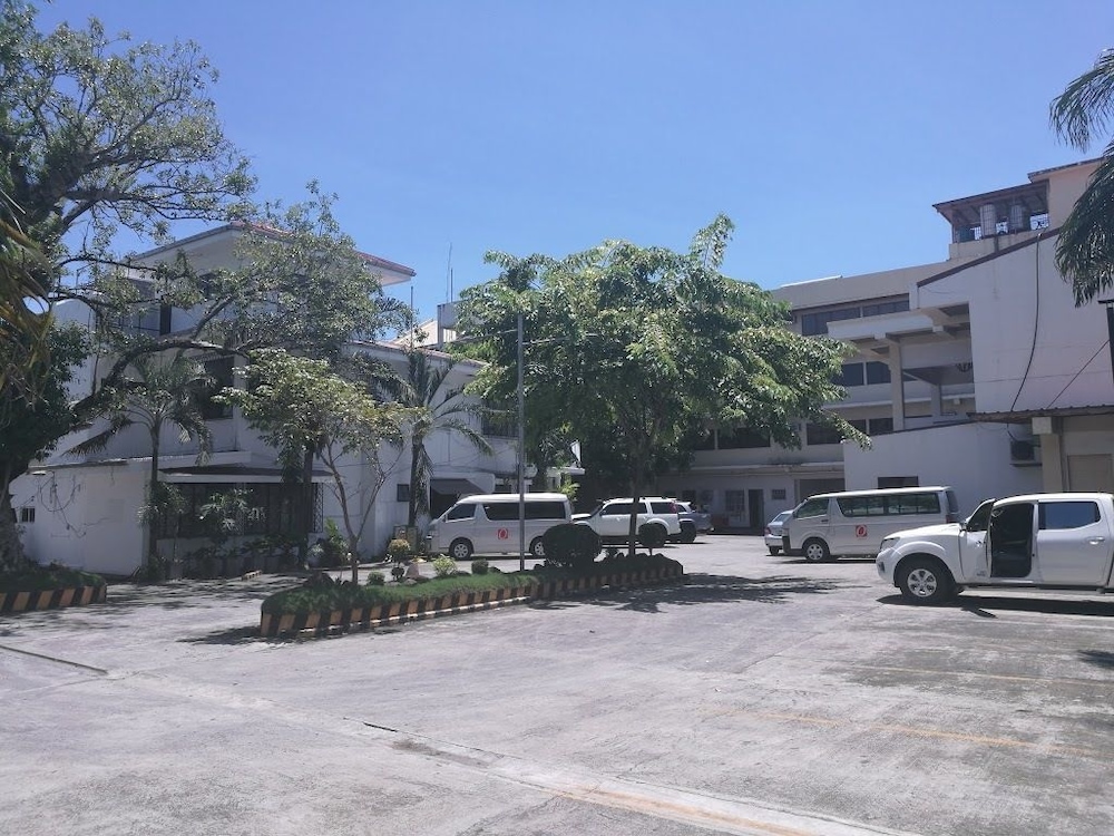 O Hotel 2/39