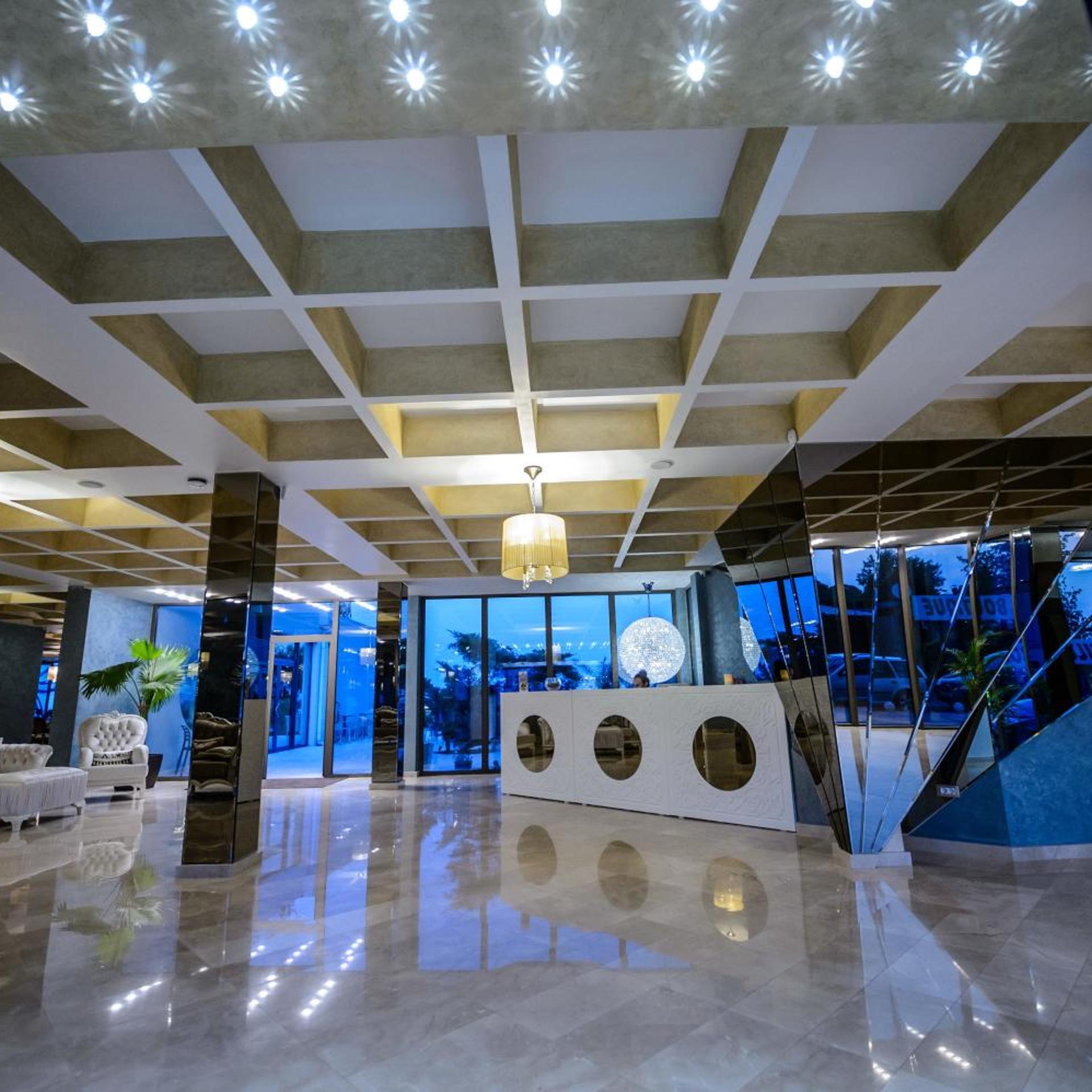 Turquoise Hotel 11/50