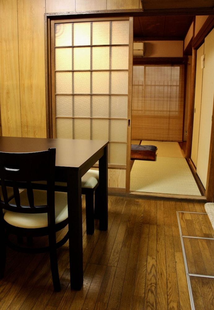 Jizo House 37/48