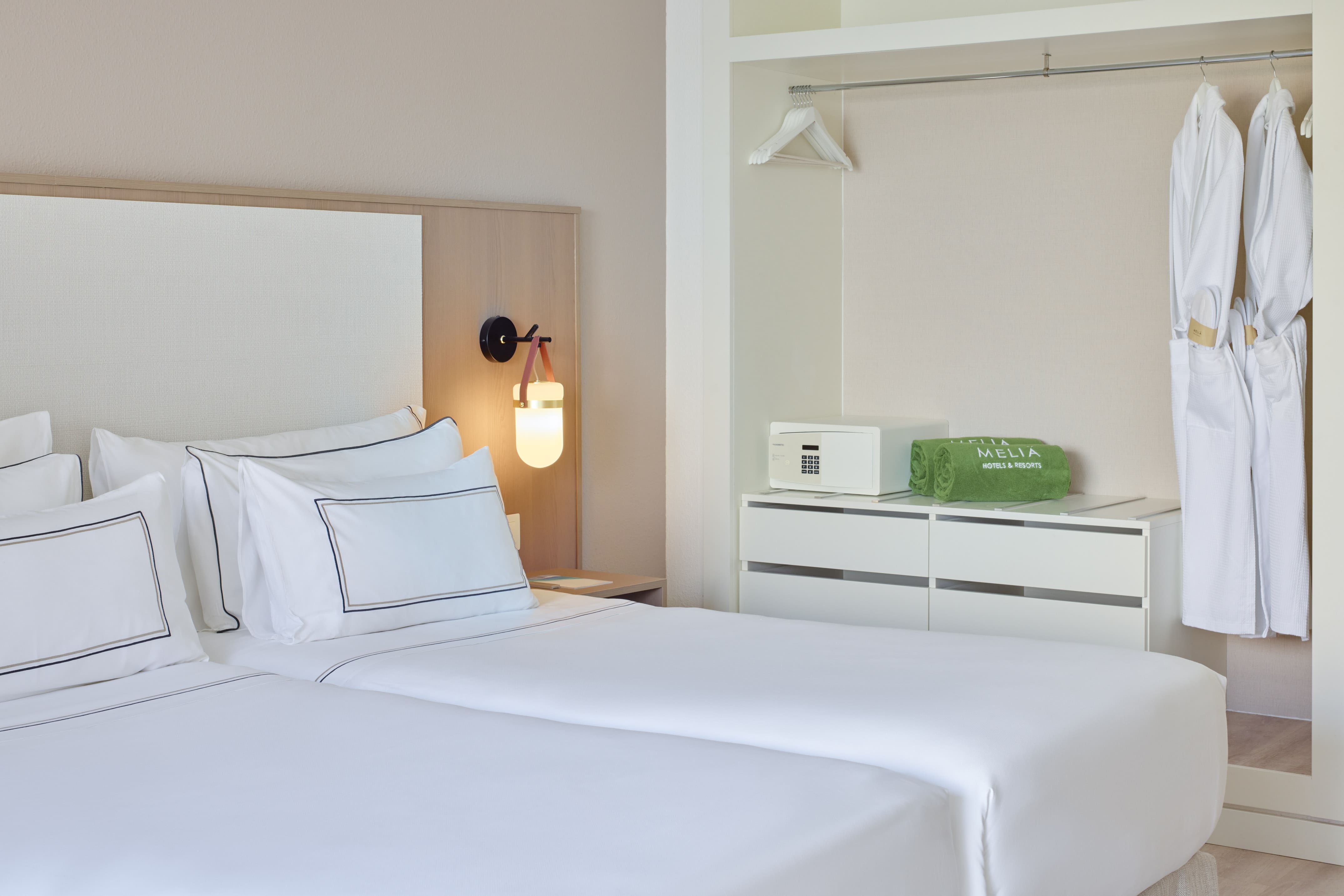 The Level, Junior Suite, Sea Front