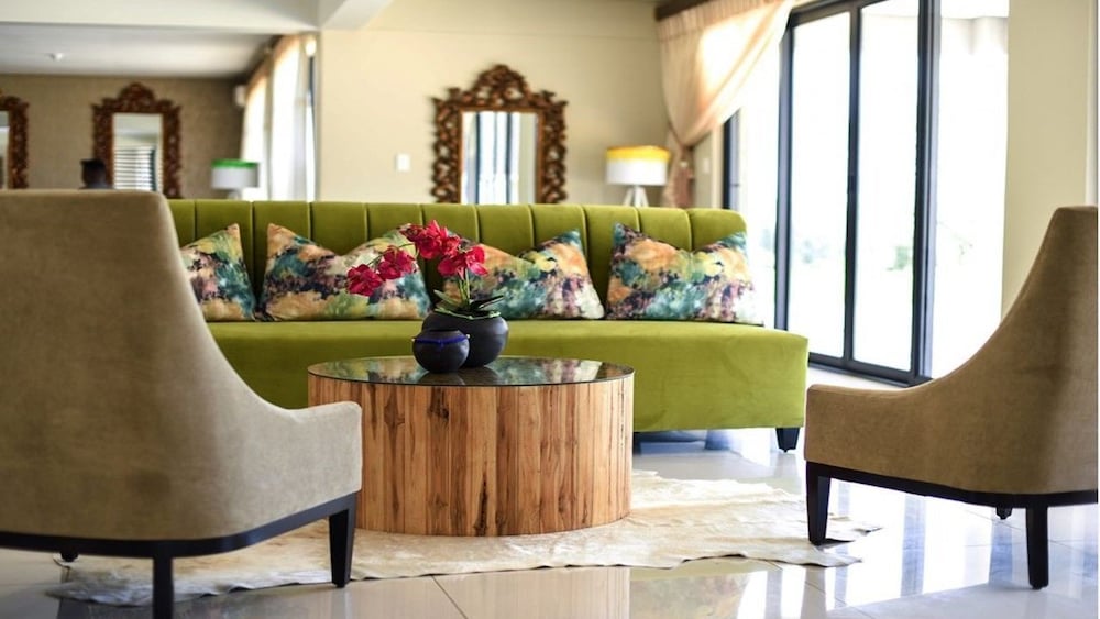 Aloe Lifestyle Hotel 24/39